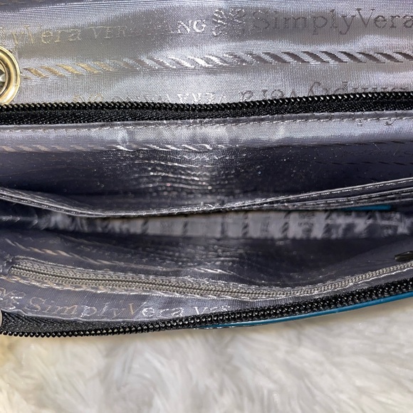 Simply Vera ~Vera Wang Crossbody Bag With An Antique Chain & Copper Strap - Picture 10 of 13